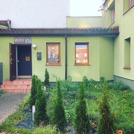 Wygodne Pokoje H16 Hostel Chorzow Luaran gambar