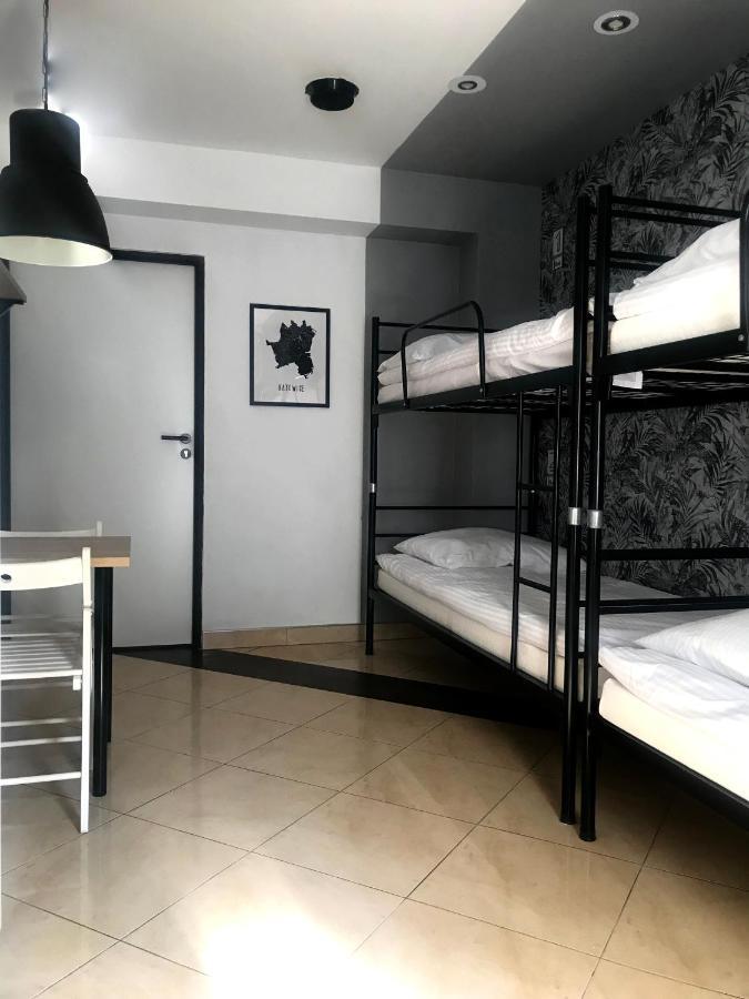 Wygodne Pokoje H16 Hostel Chorzow Luaran gambar